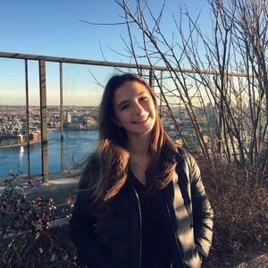 Meet your Posher, Melina